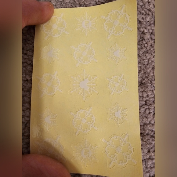 NEW Disney Parks 2022 Holiday Christmas Santa Mickey Mouse Snow Globe Sipper Cup - Picture 8 of 9